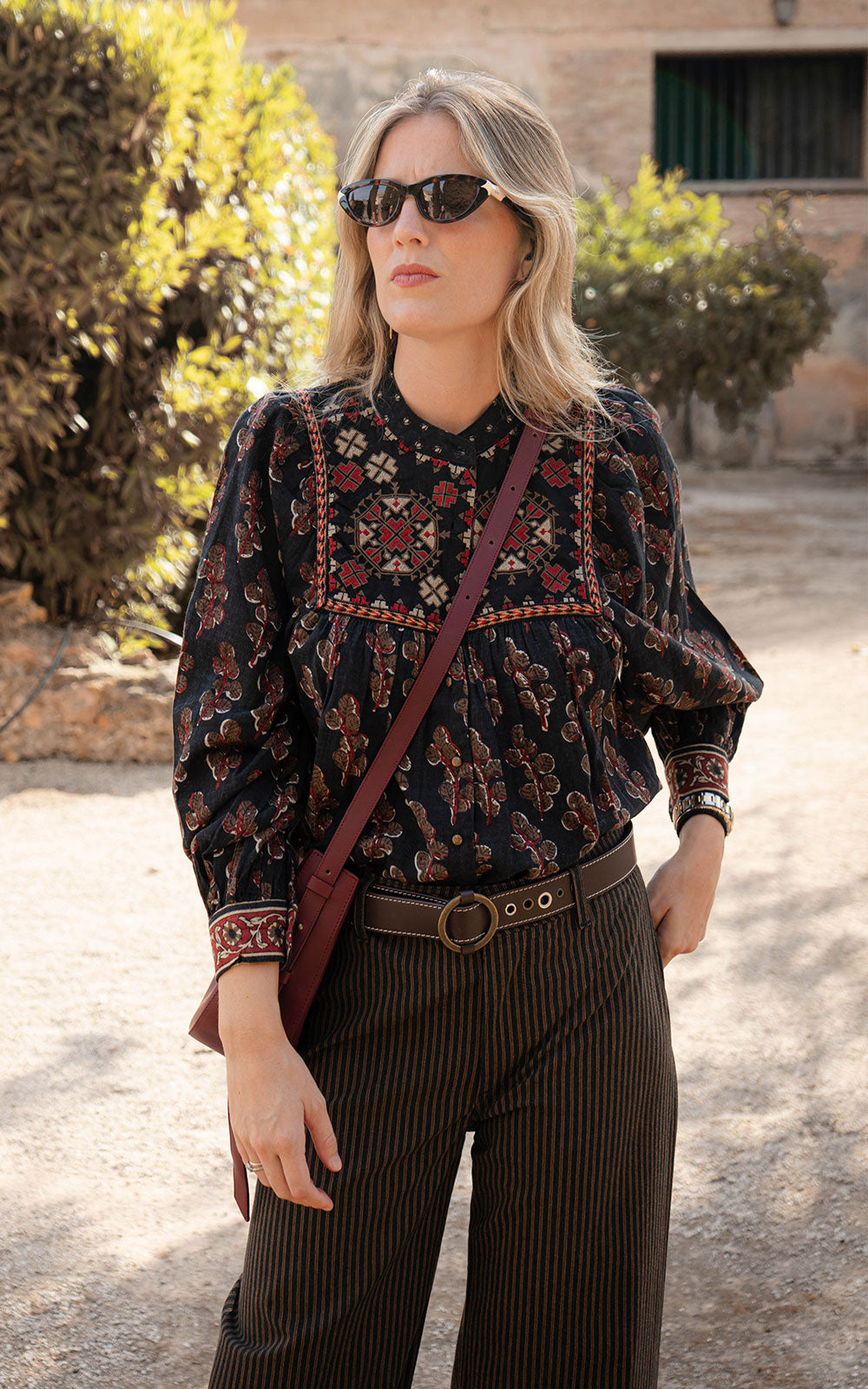 BLUSA SCARLET BLACK COFFEE