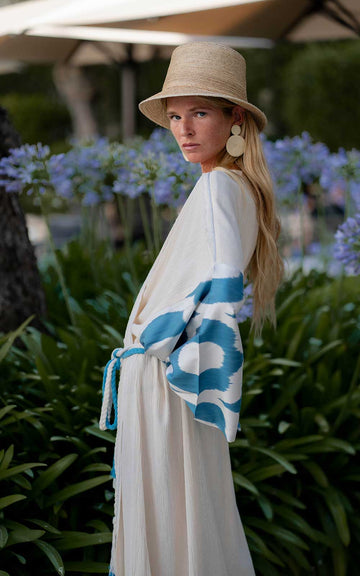 VESTIDO KAFTAN BLANCO CELESTE