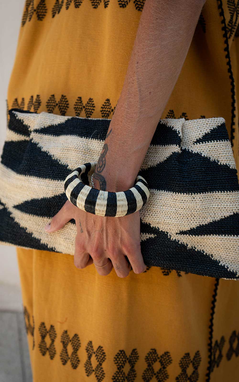 WENGUE BRACELET WITH BLACK AND RAW STRIPES