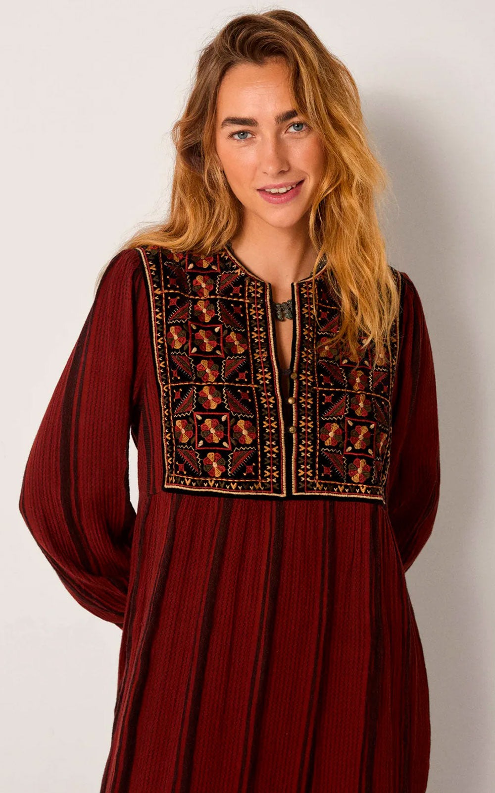 VESTIDO LEILA SAFFRON