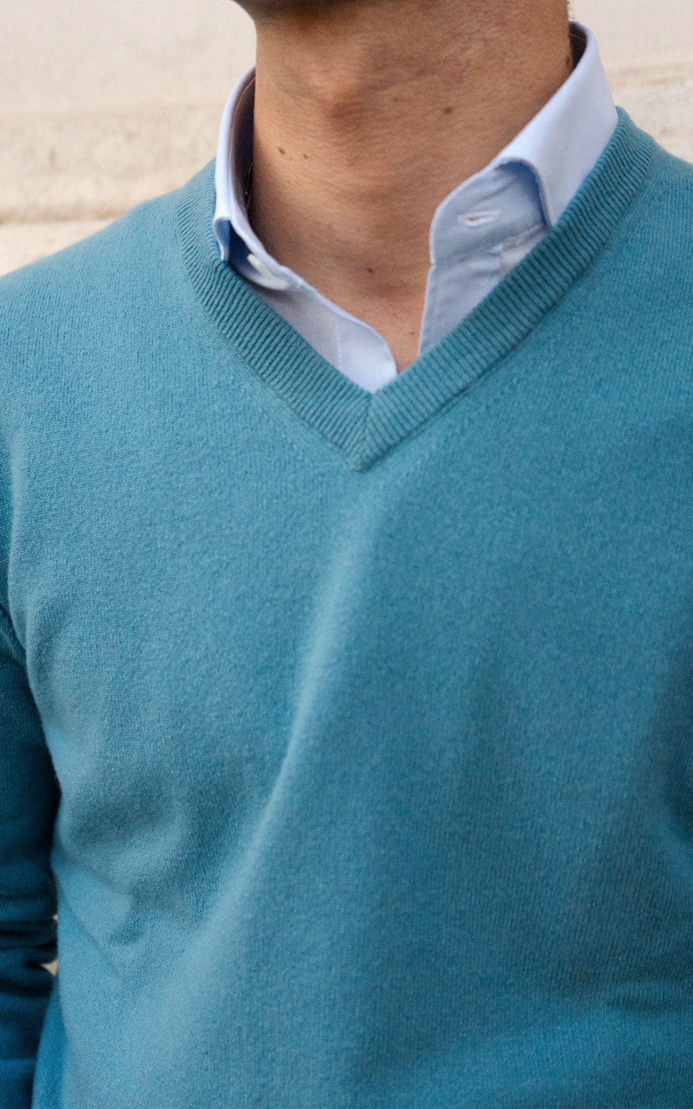 BLUE CASHMERE SWEATER
