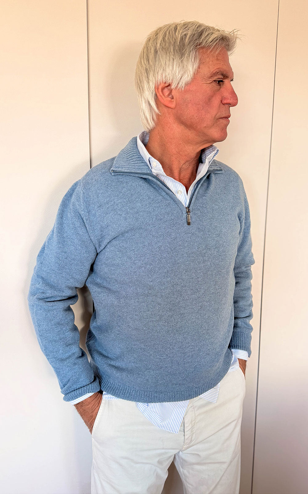 JERSEY CON CREMALLERA GRIS AZULADO