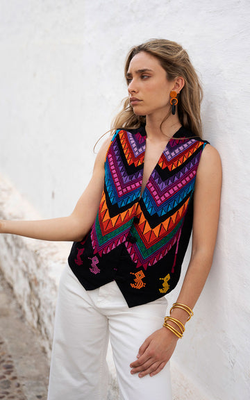 BLACK ETHNIC VEST WITH COLORFUL ANIMALS