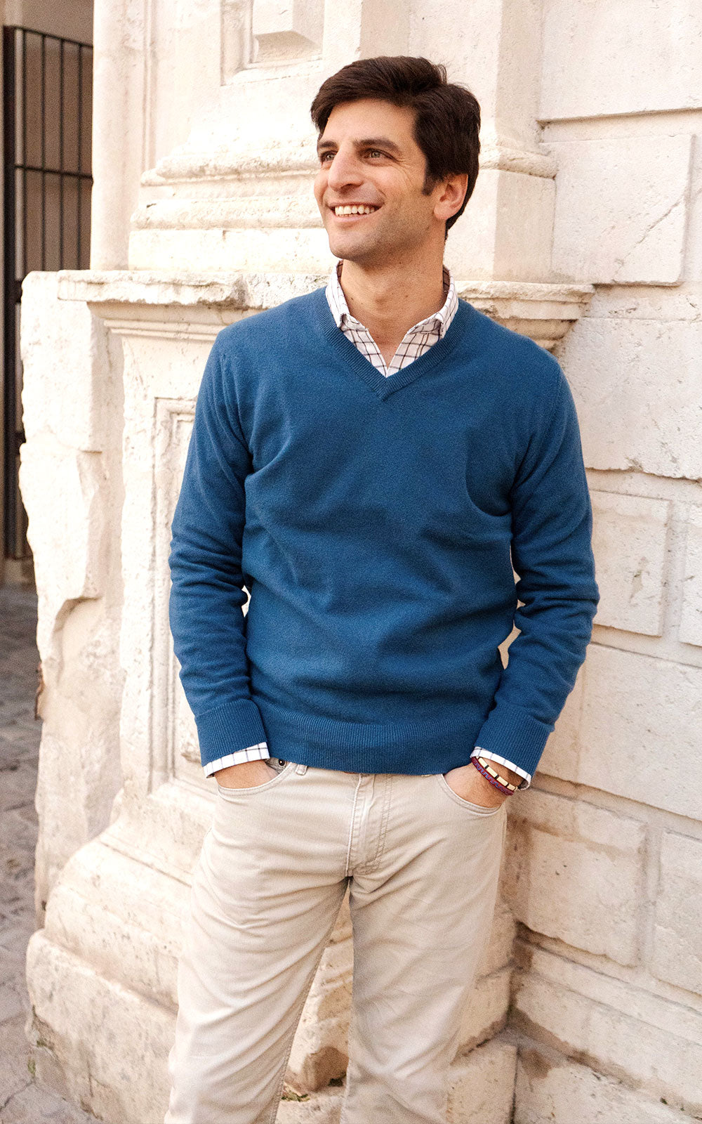 BLUE CASHMERE SWEATER