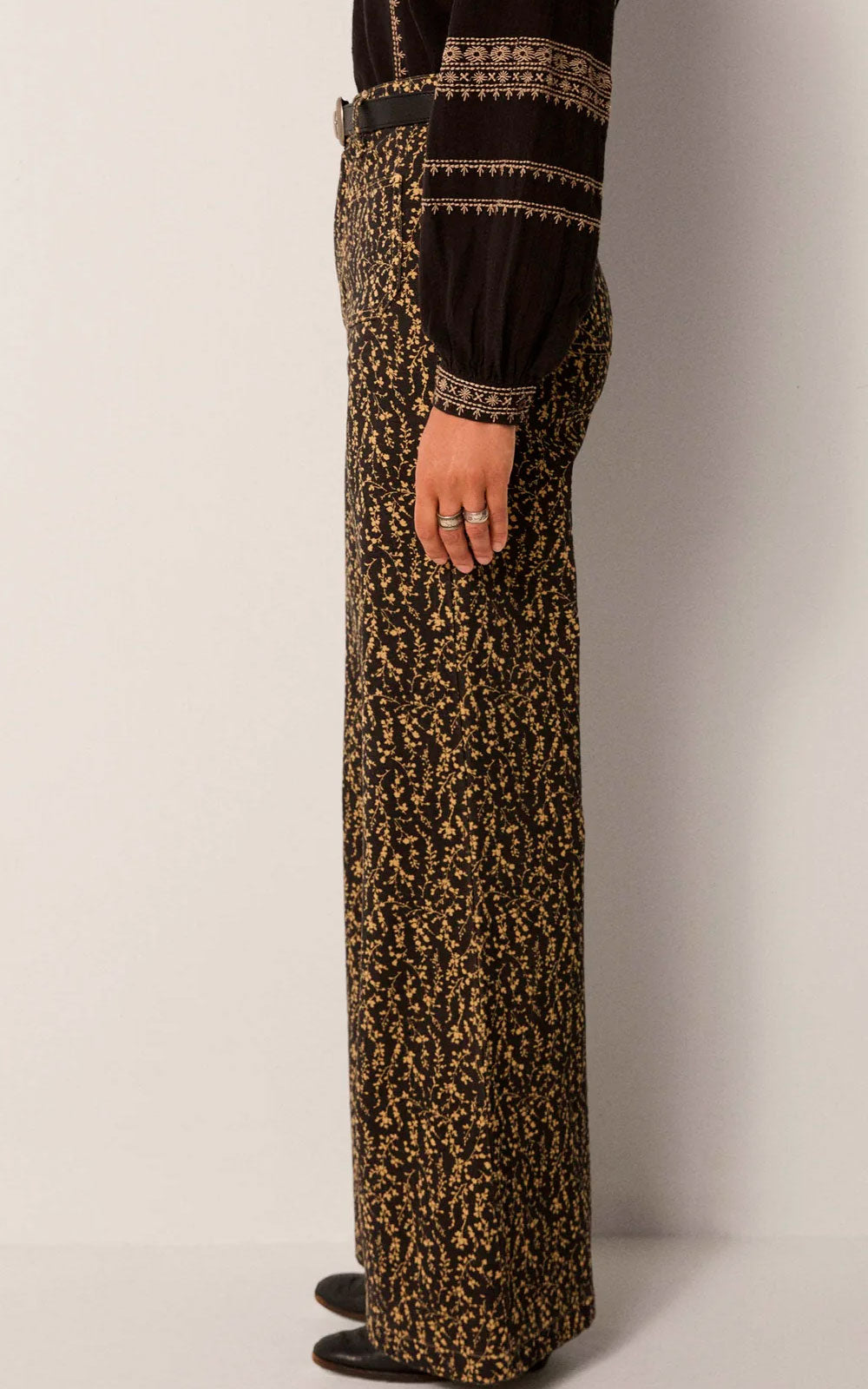 PANTALONES CALA BLACK SHEEP
