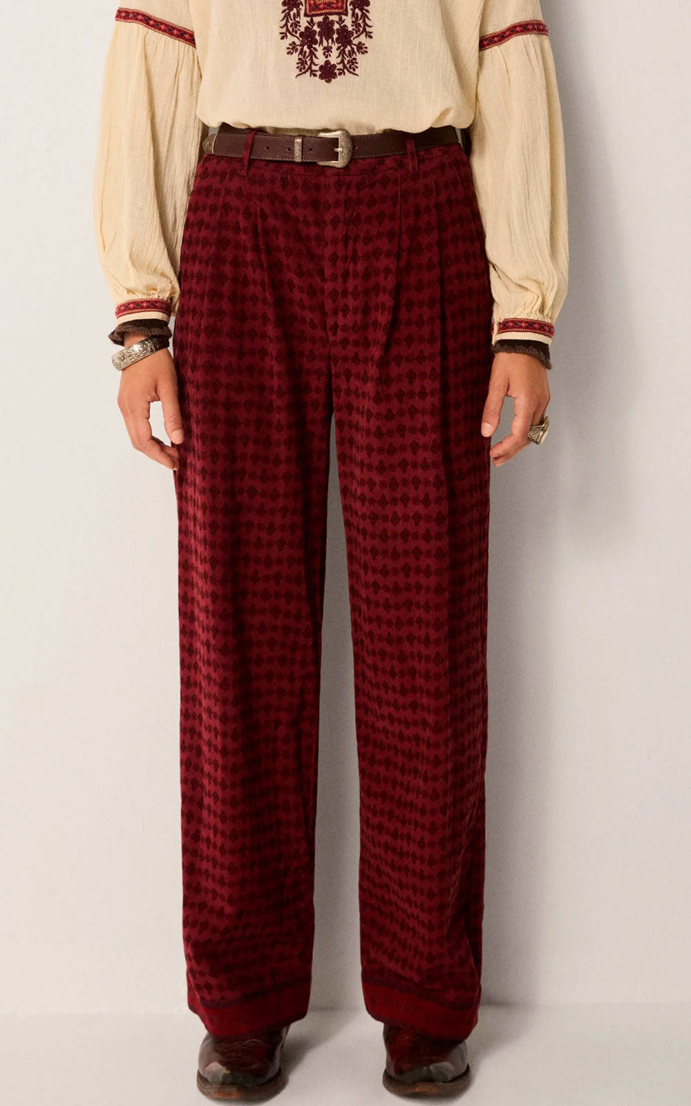 PANTALONES PACO BORDEAUX