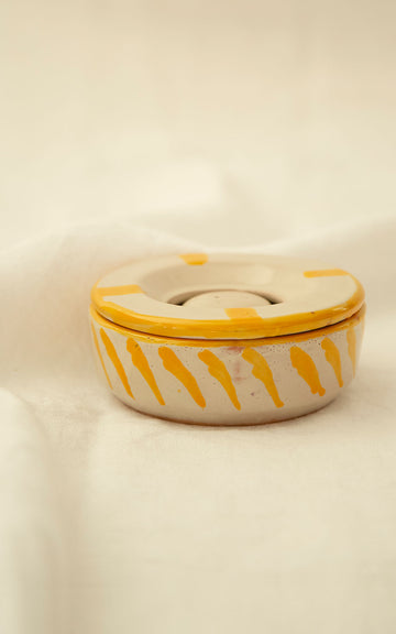 YELLOW ASHTRAY