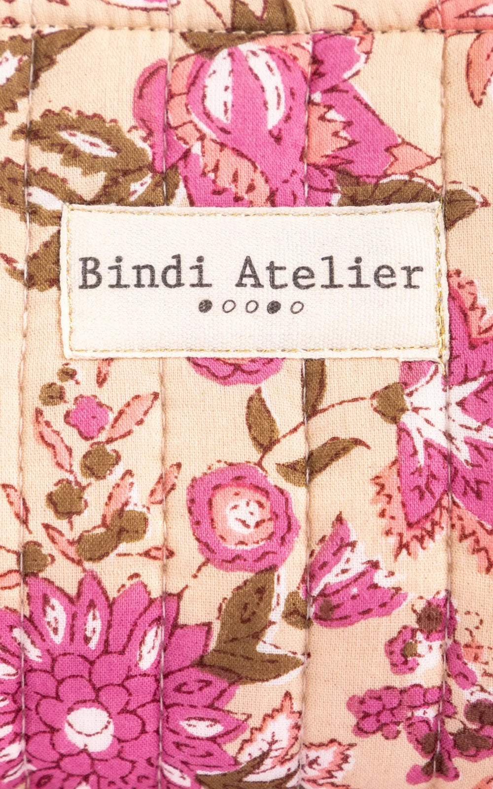 Estuche Goa Rosa ambiente - Bindi Atelier