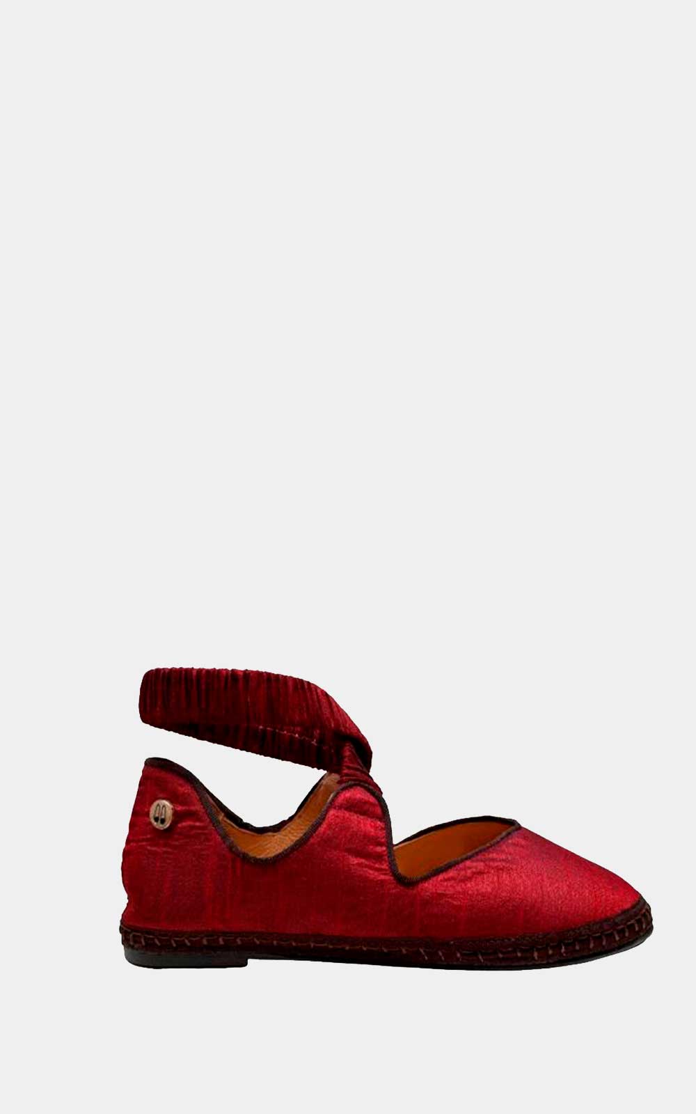 RED LOAFERS